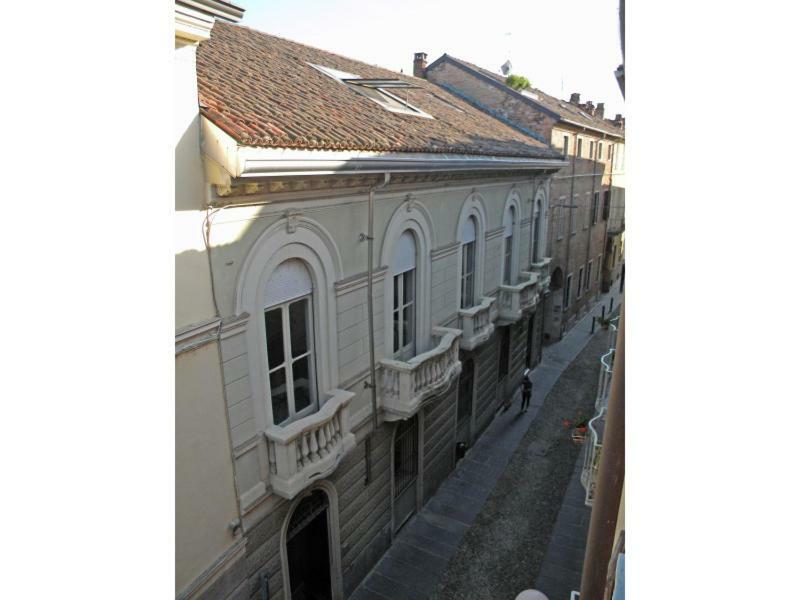 Appartamento In Centro Storico Asti Exterior foto